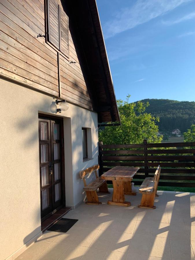 Guesthouse Stefanac Otocac Exterior photo
