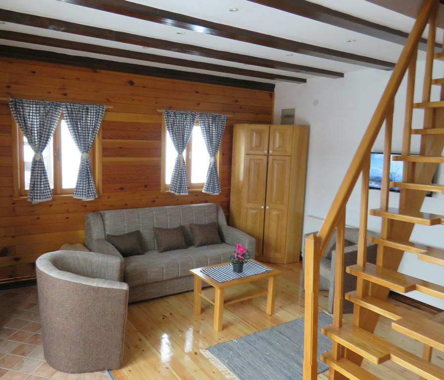 Guesthouse Stefanac Otocac Exterior photo